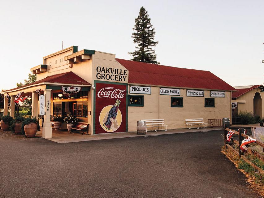 Oakville Grocery Makes a Comeback
